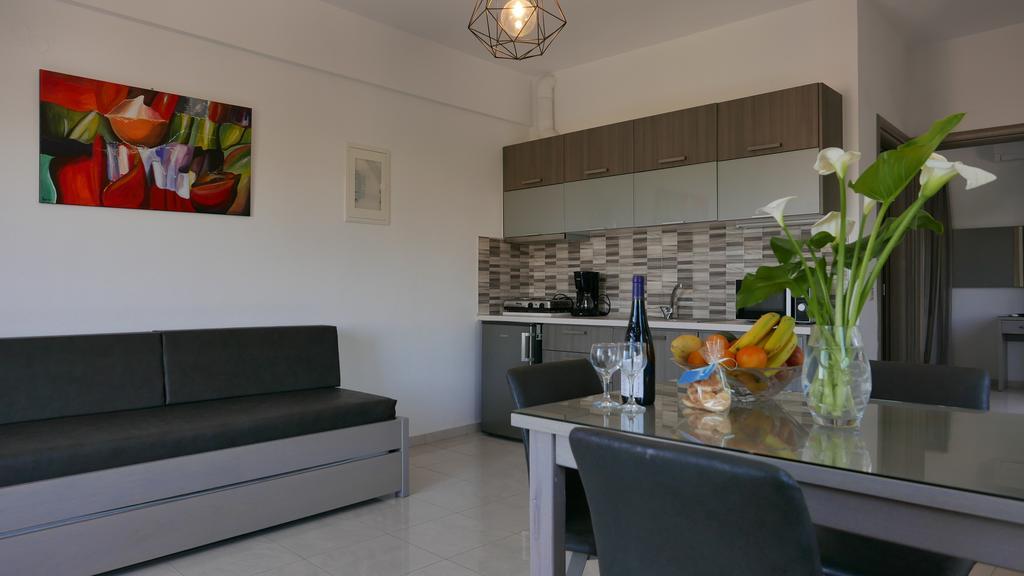 Angela Apartments Kato Daratso Extérieur photo