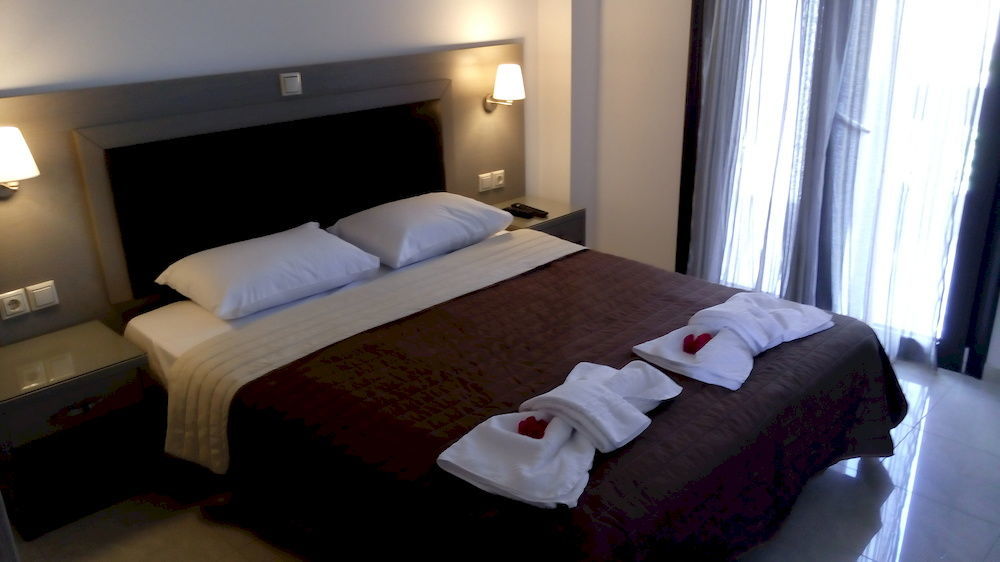 Angela Apartments Kato Daratso Extérieur photo