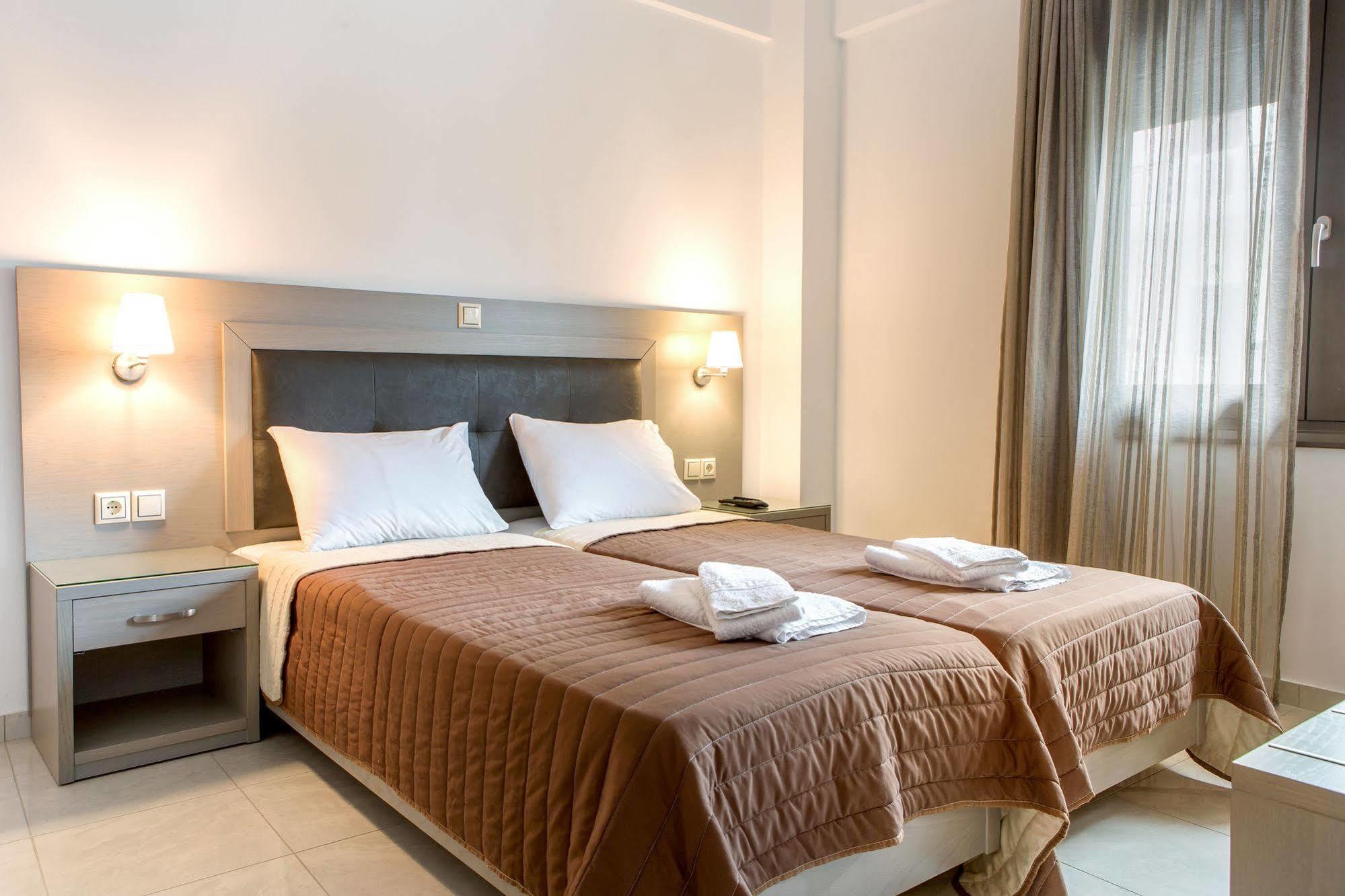 Angela Apartments Kato Daratso Extérieur photo