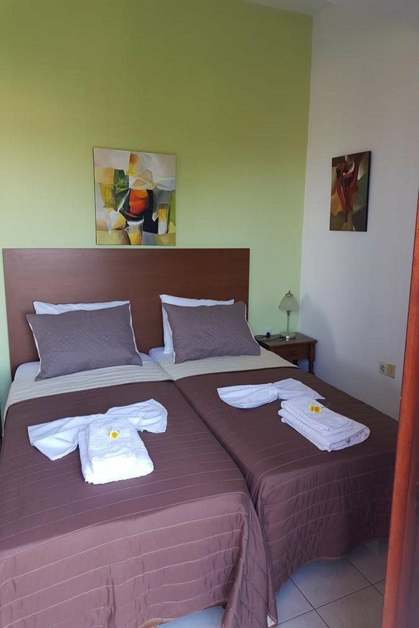 Angela Apartments Kato Daratso Extérieur photo